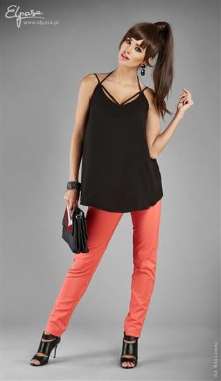 You Don't Have to Wear a Dress for Your Maternity Photos