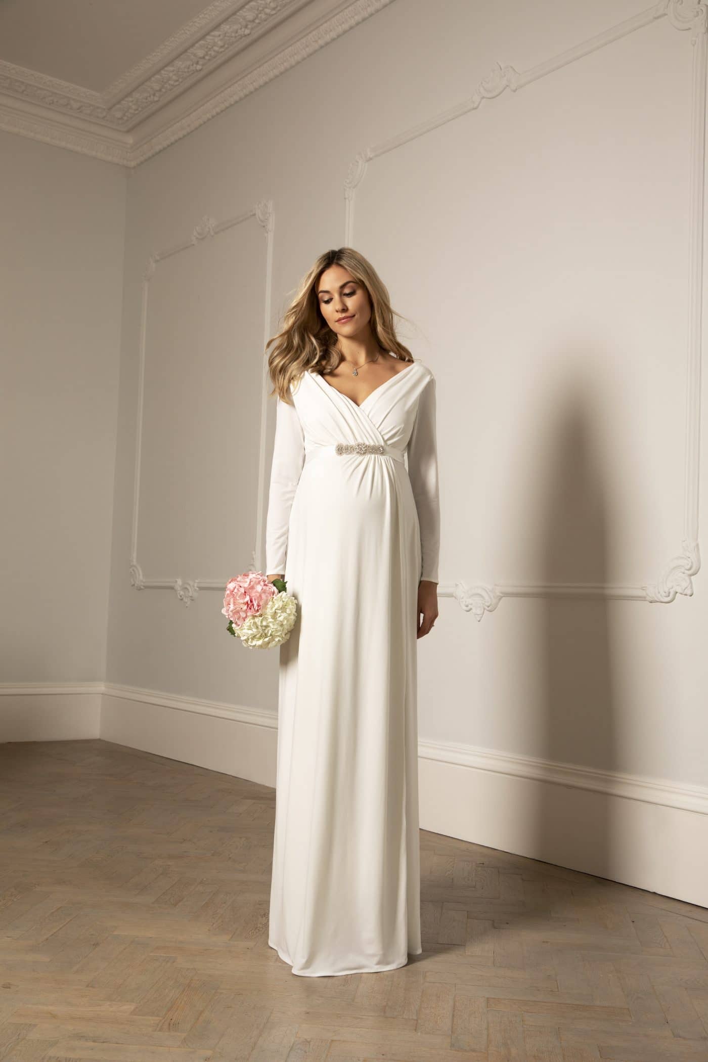 Tiffany Rose Ivory Maternity & Nursing Gown Isabella - Luna Maternity & Nursing