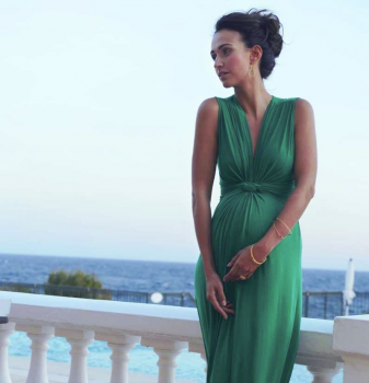 Gorgeous Emerald Maternity Maxi Dress from Seraphine | Canada Free Ship Luna Maternity & Nursing Gorgeous Emerald Maternity Maxi Dress from Seraphine | Canada Free Ship Luna Maternity & Nursing